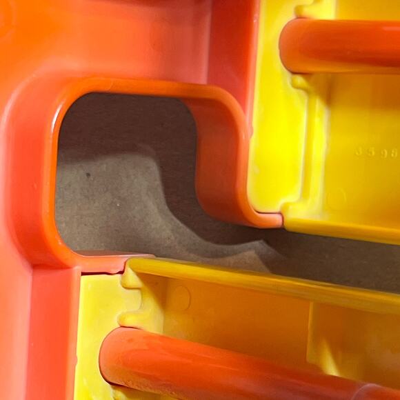 Little Tikes Dollhouse size PICNIC TABLE Outdoor Furniture play kids for Dolls - Picture 13 of 14